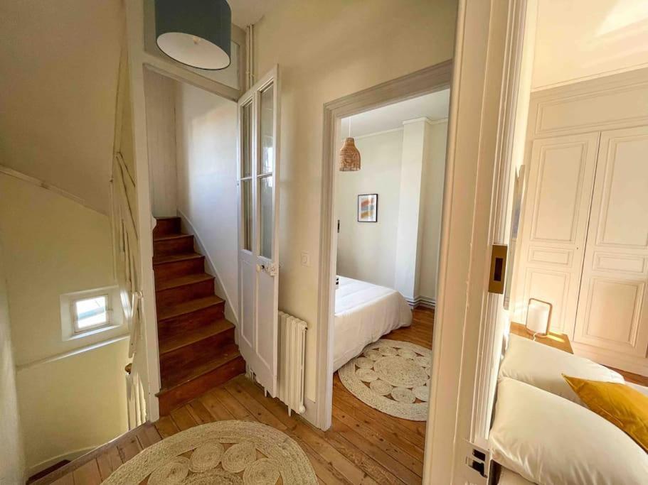 4 Chambres - Grande Maison - Parking - Jardin Amiens Kültér fotó