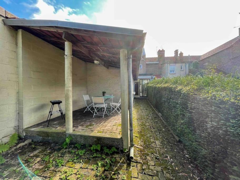 4 Chambres - Grande Maison - Parking - Jardin Amiens Kültér fotó