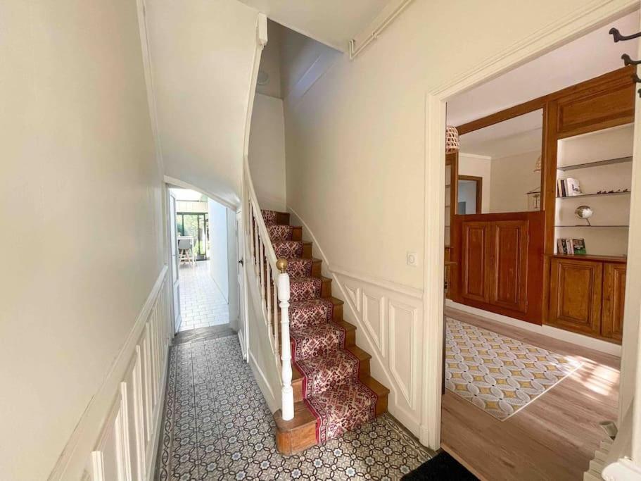 4 Chambres - Grande Maison - Parking - Jardin Amiens Kültér fotó