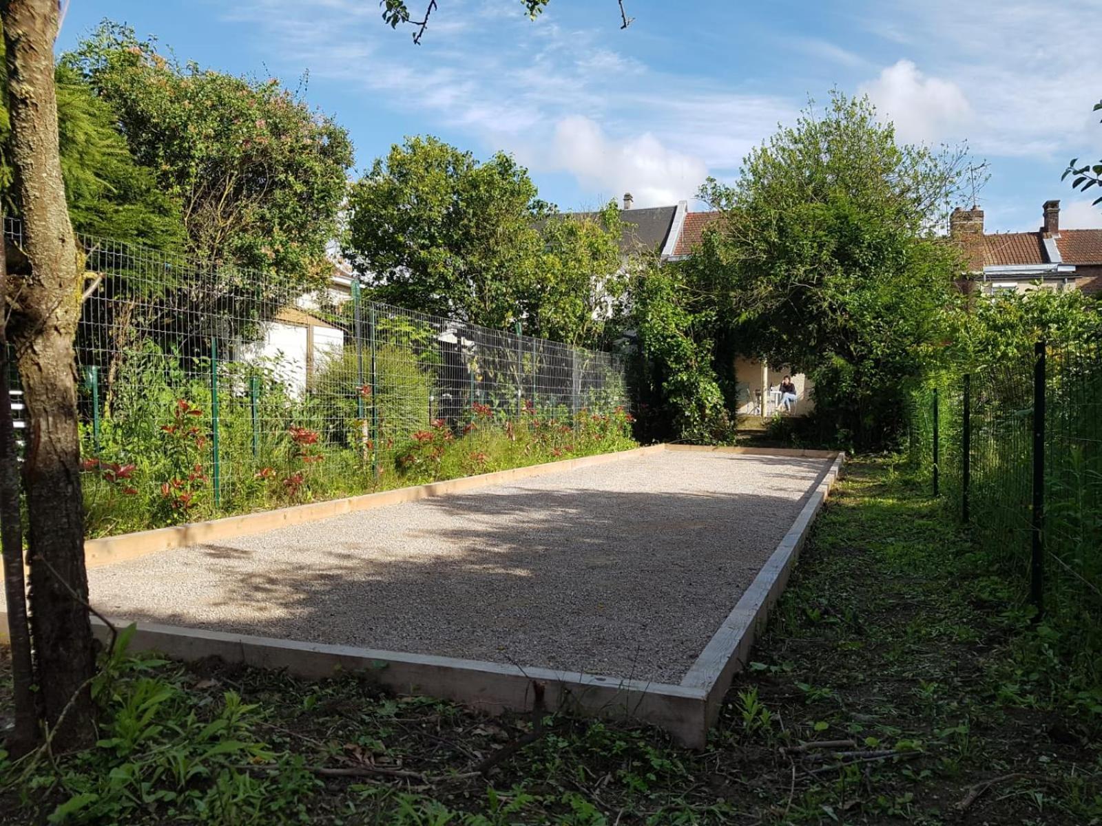 4 Chambres - Grande Maison - Parking - Jardin Amiens Kültér fotó